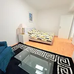 Beenie 19 Panzió 3*