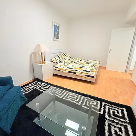 Beenie 19 Bed & Breakfast 3*