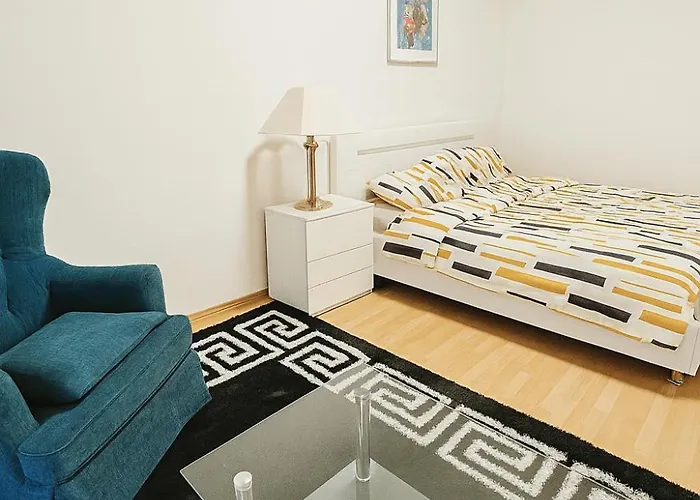 Beenie 19 فندق مبيت وإفطار لينتز